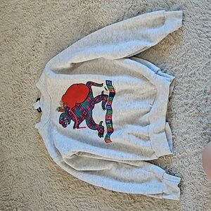 Kids sweater size 7